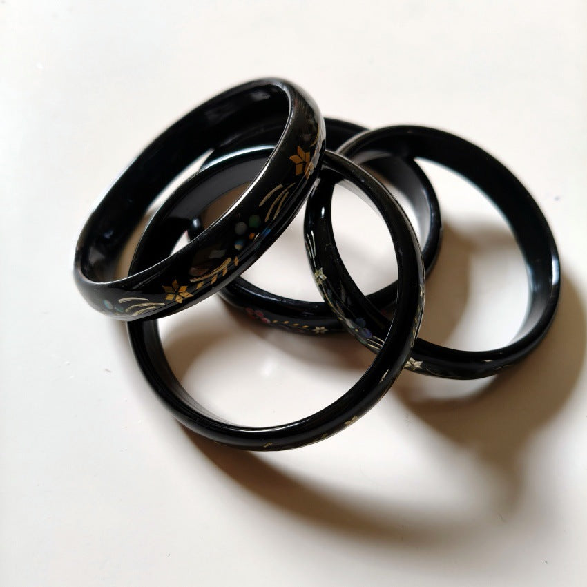 lacquer bracelet with mother-of-pearl inlay, black lacquerware bracelet, traditional lacquer art, women's handmade ethnic style mother-of-pearl inlaid jewelry